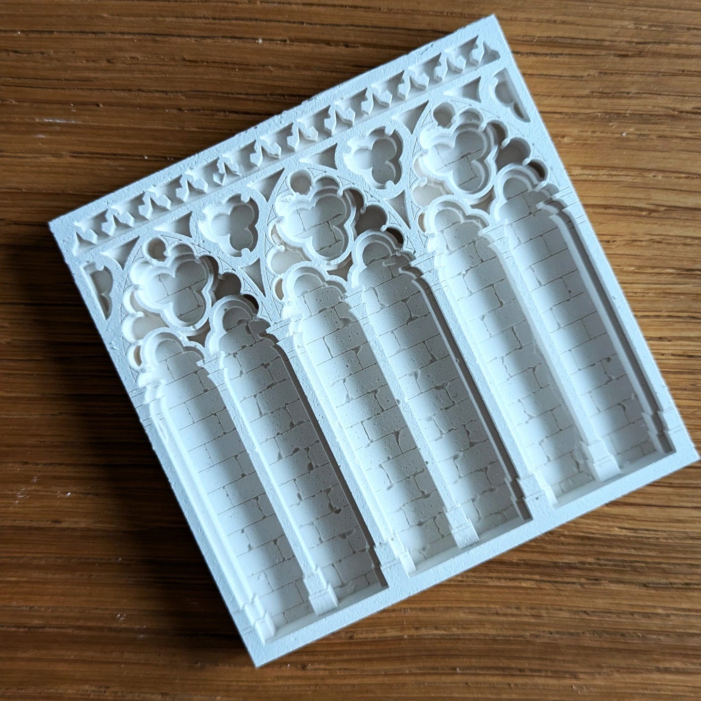 Galerie des Chimères - Notre Dame de Paris Relief_EOS
